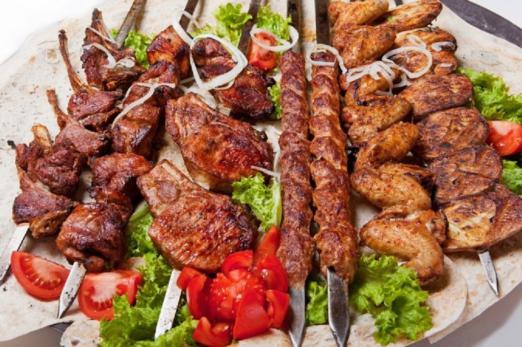 Shish kebab №1: อาหารที่ดีที่สุดในสูตรดั้งเดิมแบบพิเศษ